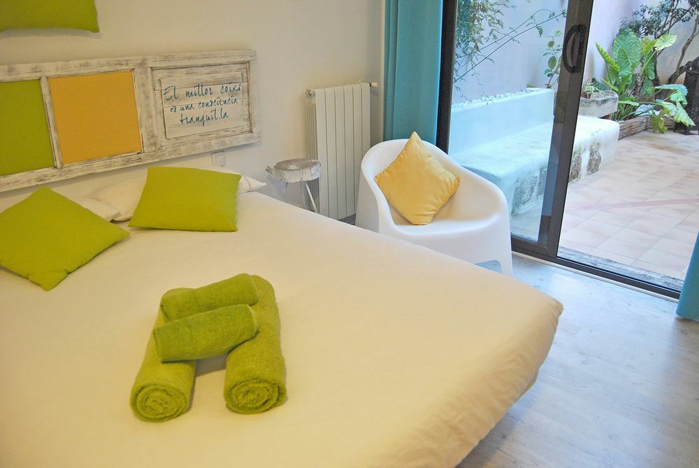 Bellver Bedrooms Шатіва Екстер'єр фото